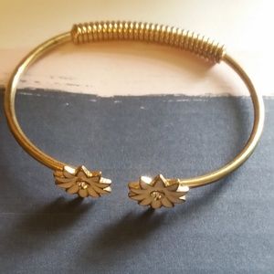 Daisy Cuff Open Bracelet